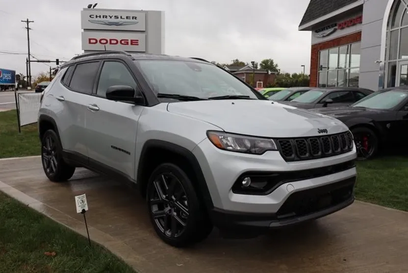 2026 Jeep Compass Limited photo 1