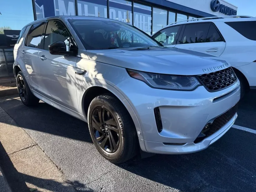 2024 Land Rover Discovery Sport S photo 1