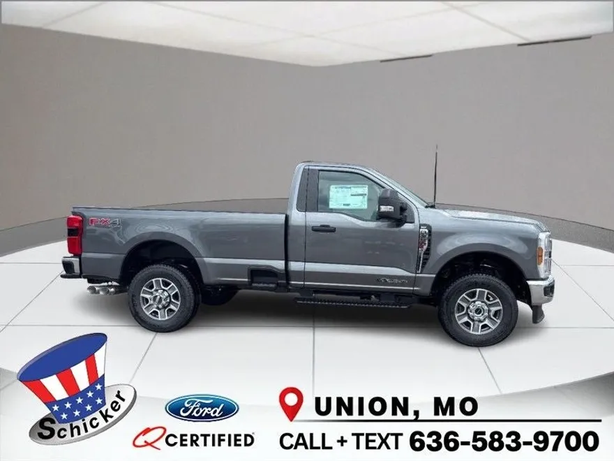 2025 Ford F-350 XLT photo 1