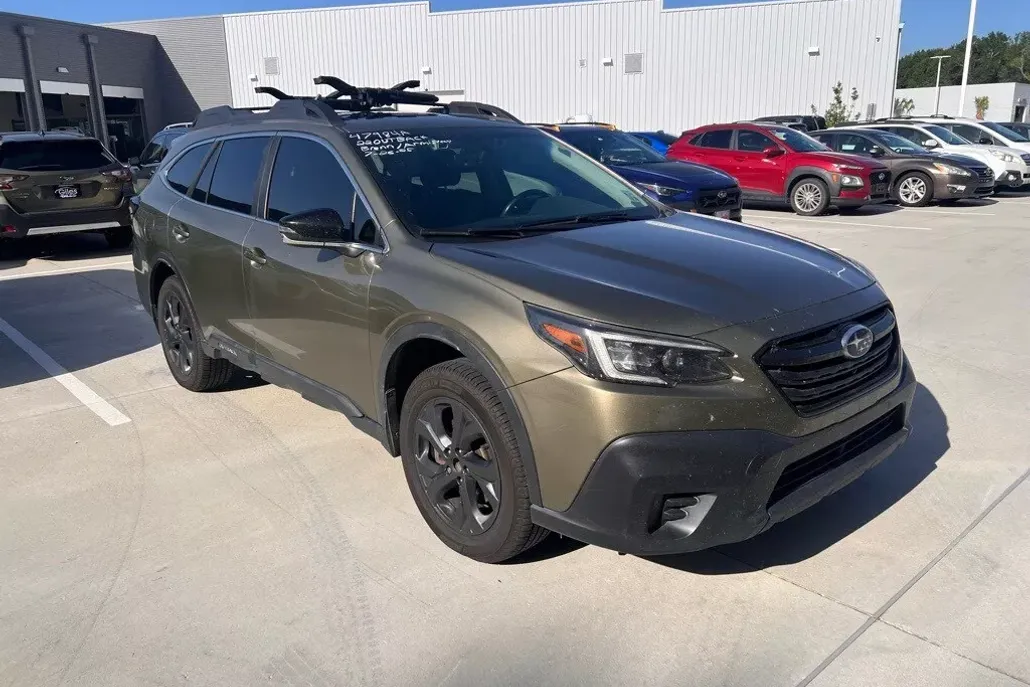 2022 Subaru Outback Onyx Edition XT photo 1