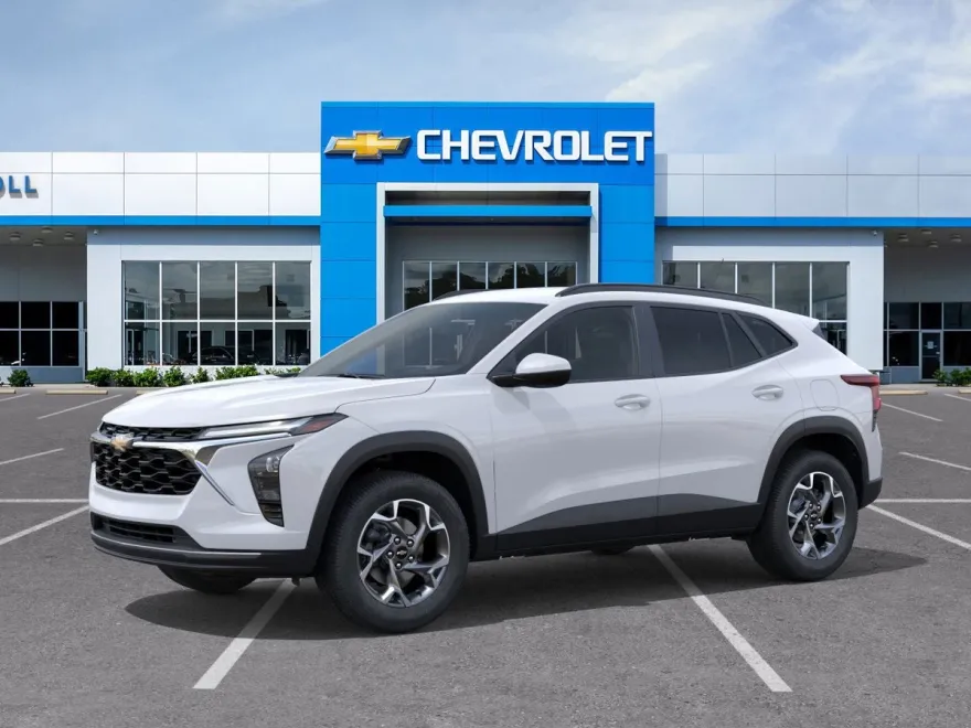 2025 Chevrolet Trax LT photo 1