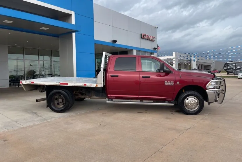 2015 Ram 3500 Tradesman photo 1