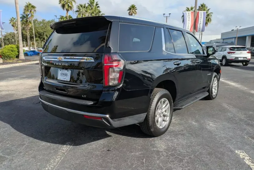 2023 Chevrolet Tahoe LT photo 1