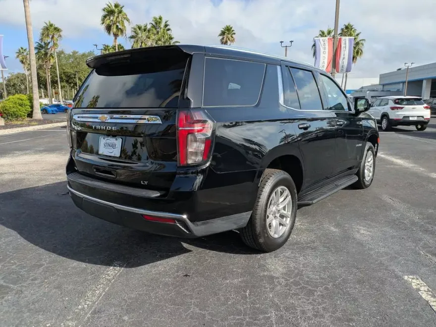 2023 Chevrolet Tahoe LT photo 1