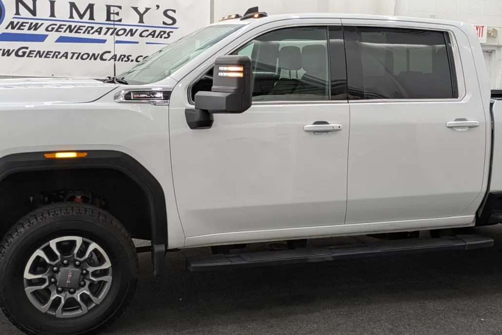 2022 Gmc Sierra HD SLE photo 1