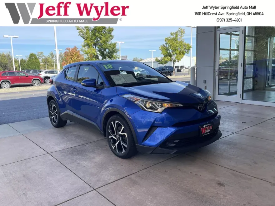 2018 Toyota C-HR XLE photo 1