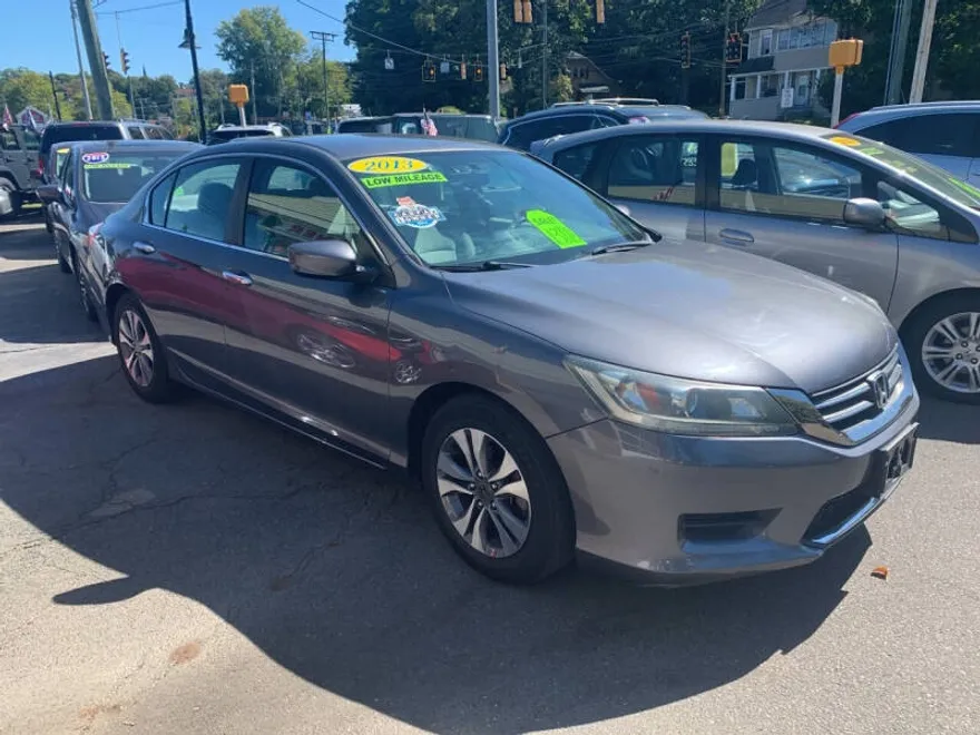 2013 Honda Accord LX photo 1