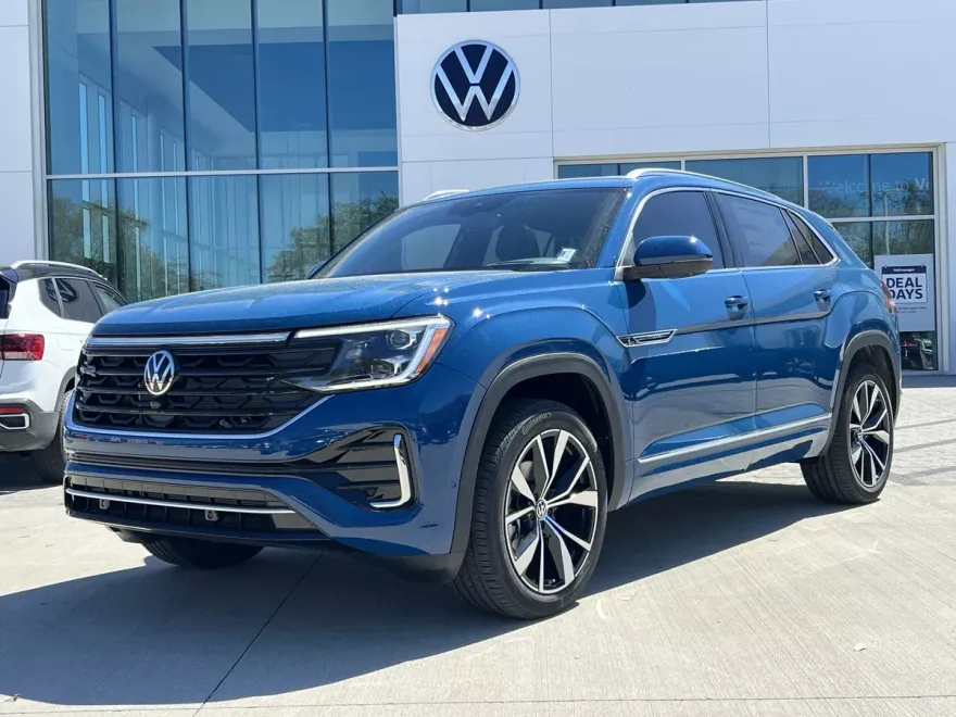 2025 Volkswagen Atlas Cross Sport SEL Premium R-Line photo 1