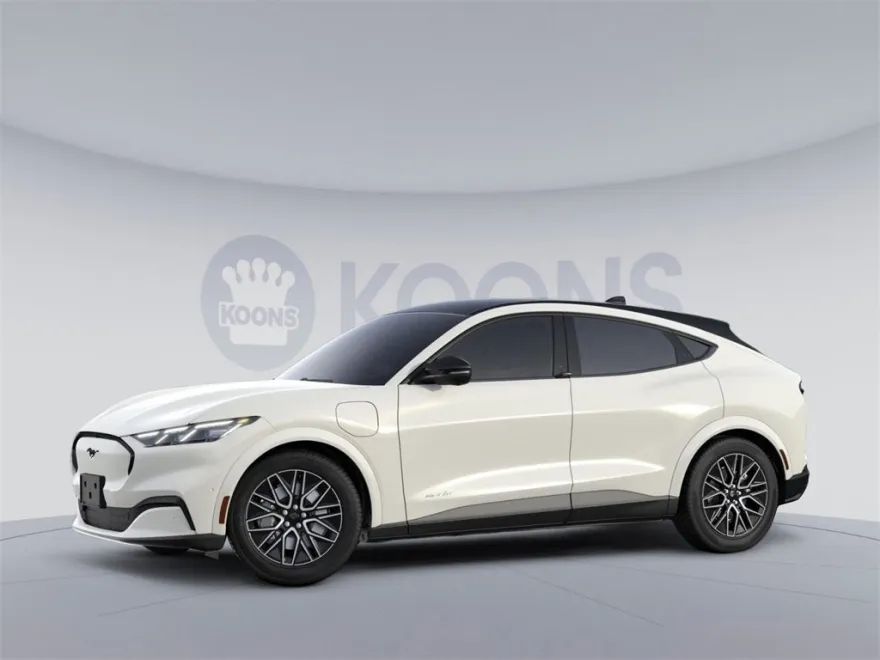 2025 Ford Mustang Mach-E Premium photo 1
