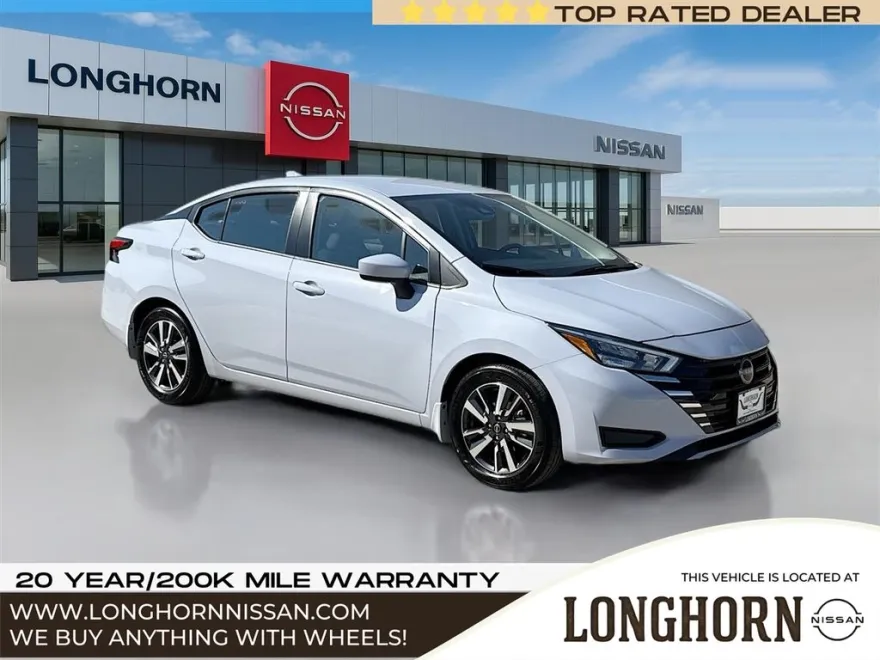 2025 Nissan Versa SV photo 1