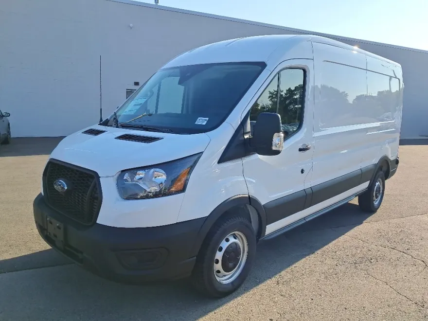 2025 Ford Transit Cargo Van photo 1