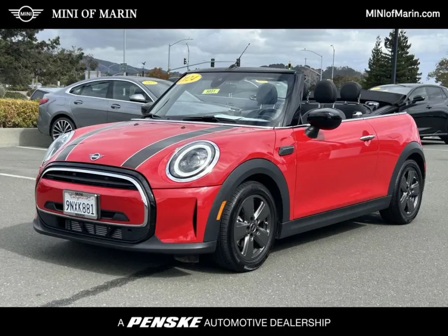 2024 Mini Cooper Signature photo 1