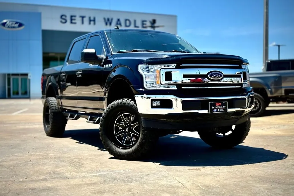 2019 Ford F-150 XLT FX4 photo 1