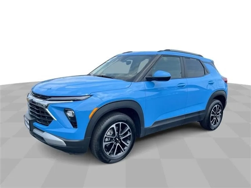 2024 Chevrolet Trailblazer LT photo 1