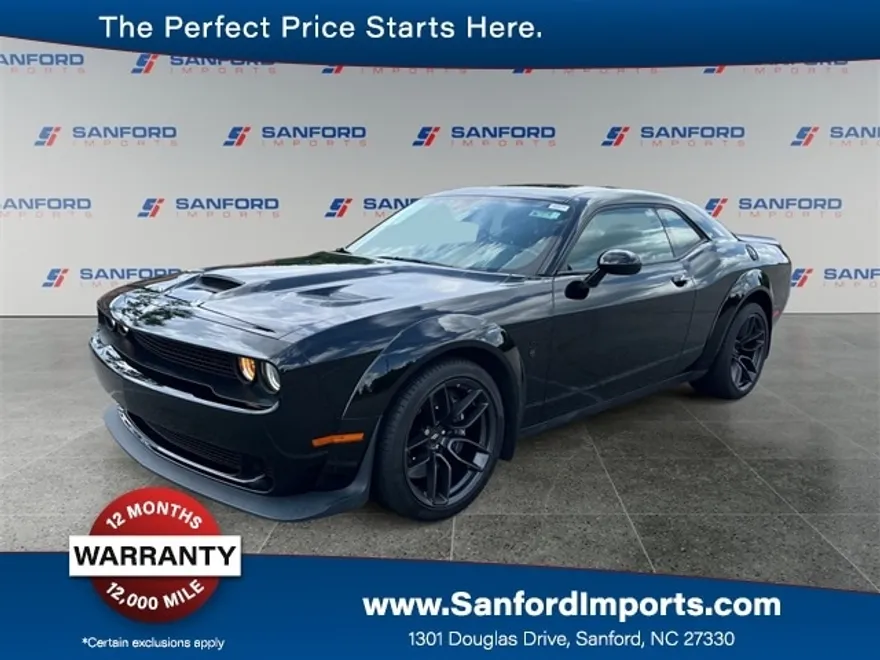 2022 Dodge Challenger R/T Scat Pack Widebody photo 1