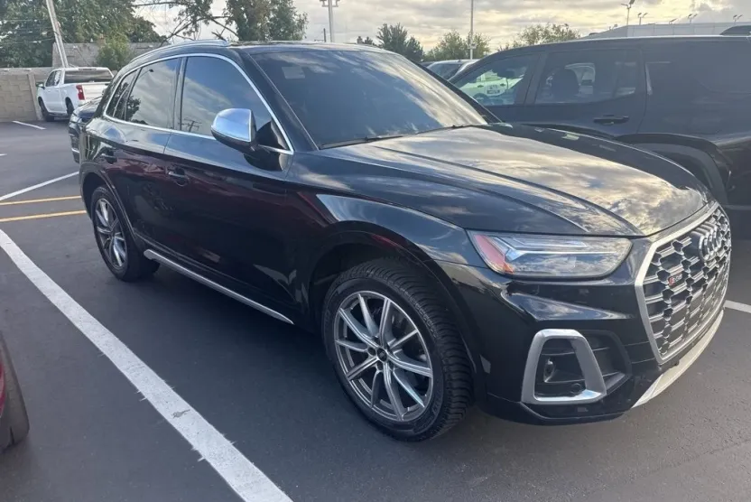2022 Audi SQ5 Premium Plus photo 1