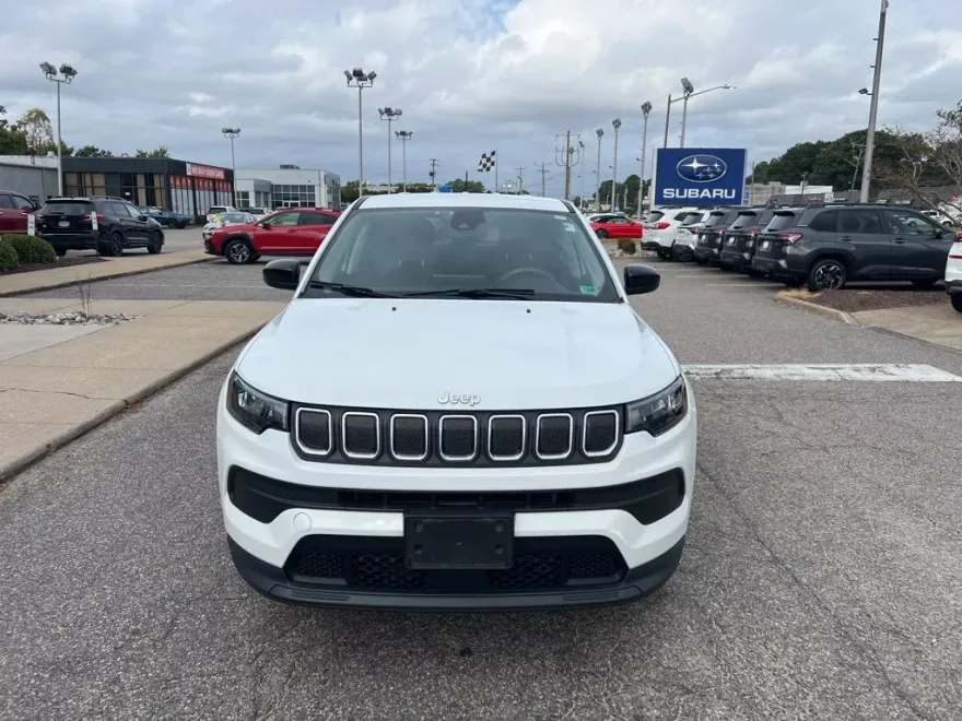 2022 Jeep Compass Sport photo 1
