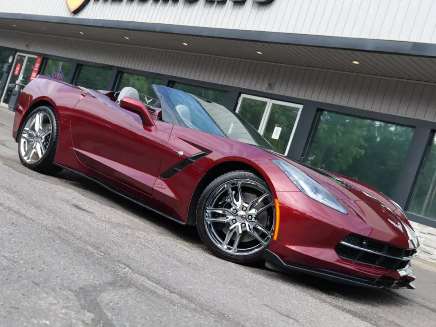 2016 Chevrolet Corvette Stingray Z51 3LT Convertible photo 1