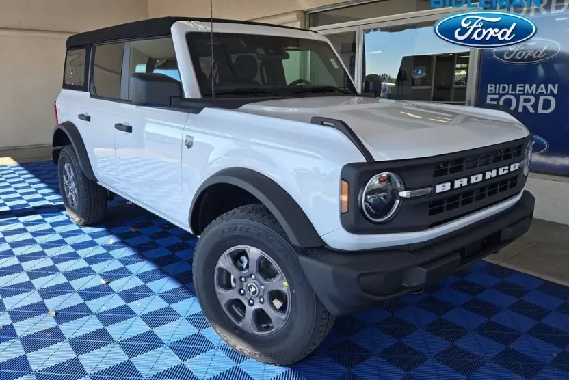 2025 Ford Bronco Big Bend photo 1