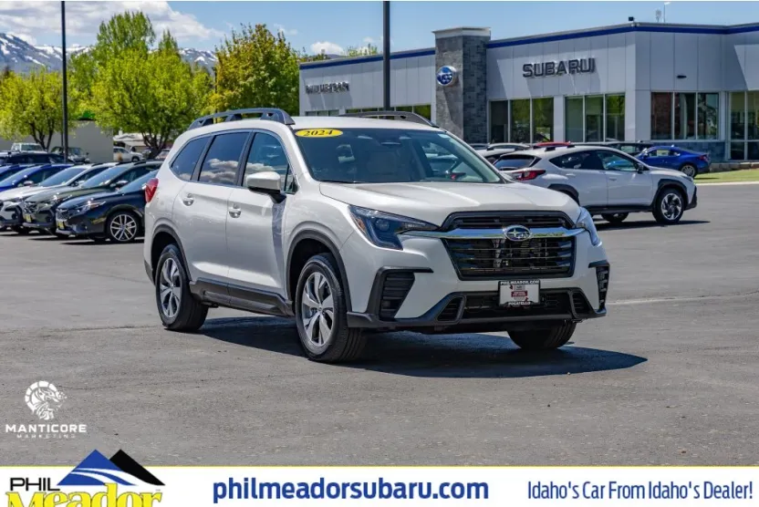 2024 Subaru Ascent Premium photo 1