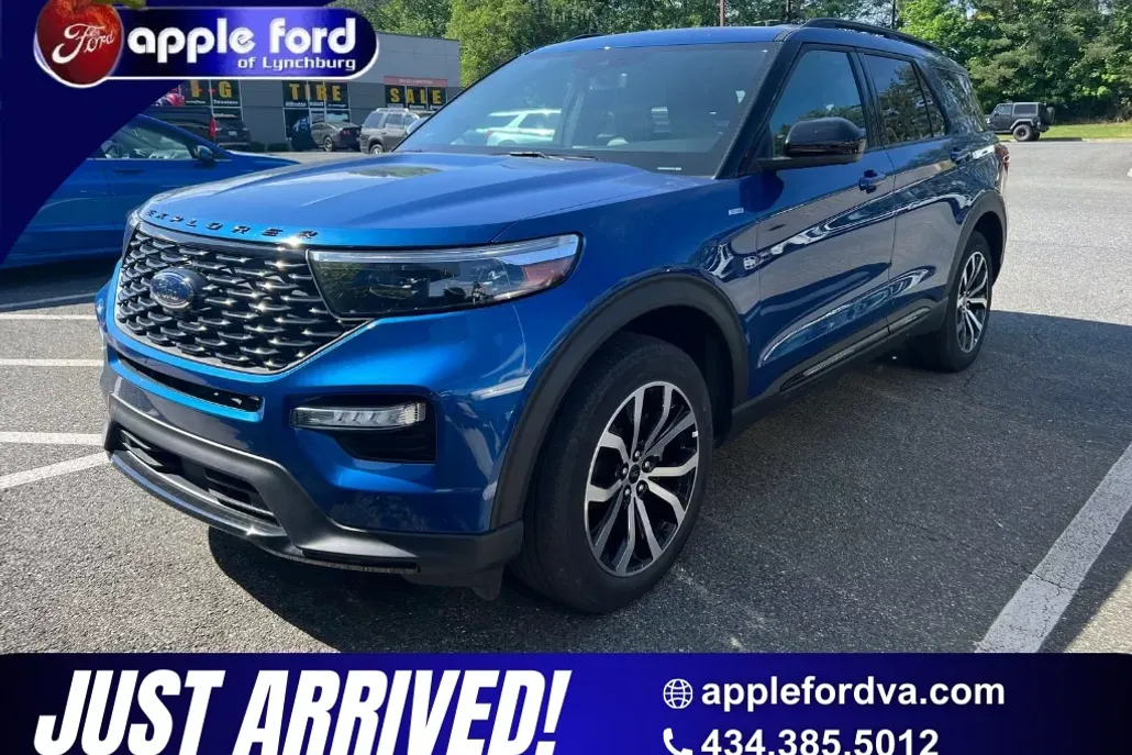 2022 Ford Explorer ST-Line photo 1