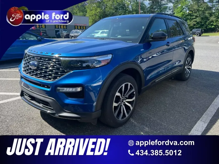 2022 Ford Explorer ST-Line photo 1