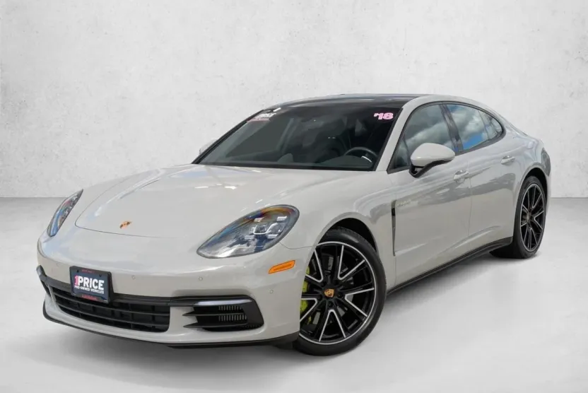 2018 Porsche Panamera E-Hybrid 4 photo 1
