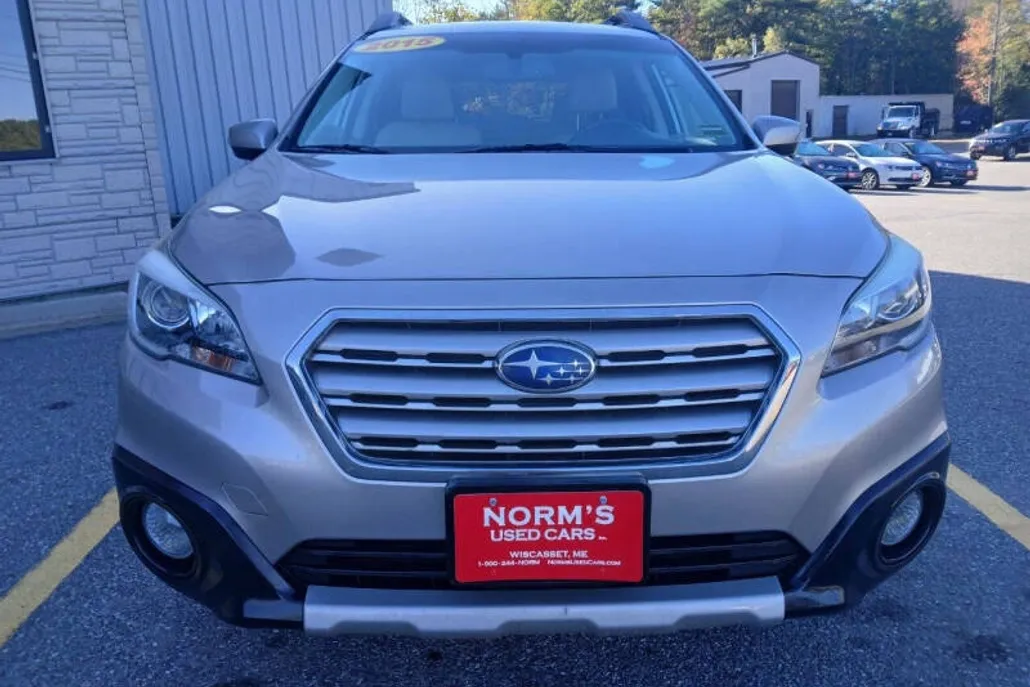 2016 Subaru Outback 2.5i Limited photo 1