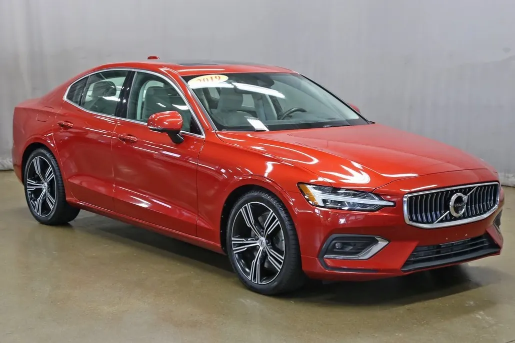 2019 Volvo S60 Inscription photo 1