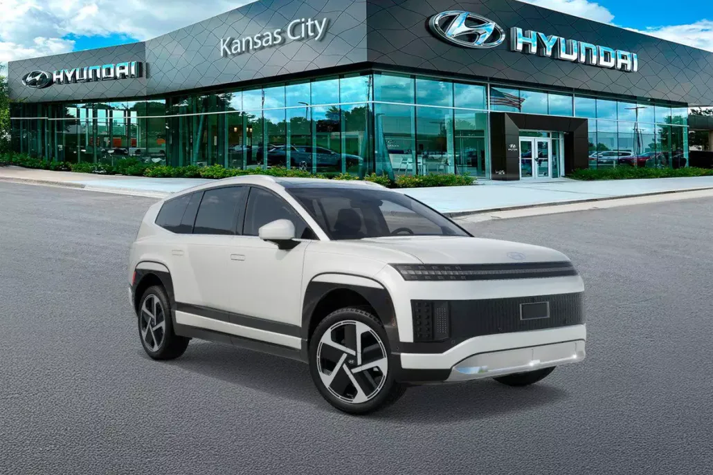 2026 Hyundai Ioniq Limited photo 1