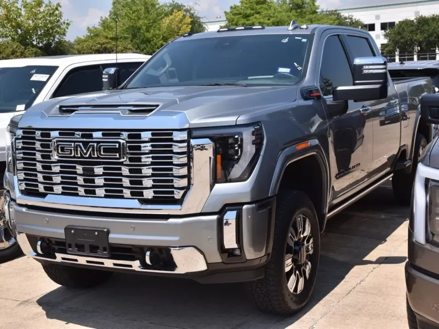 2024 Gmc Sierra 2500 HD Denali photo 1