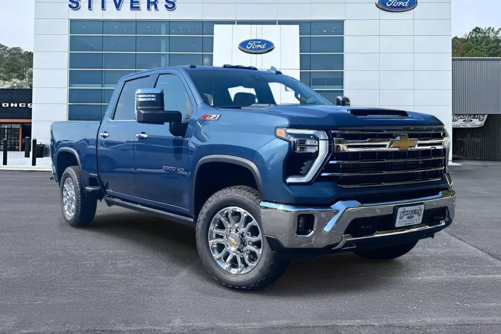 2025 Chevrolet Silverado 2500HD LTZ photo 1
