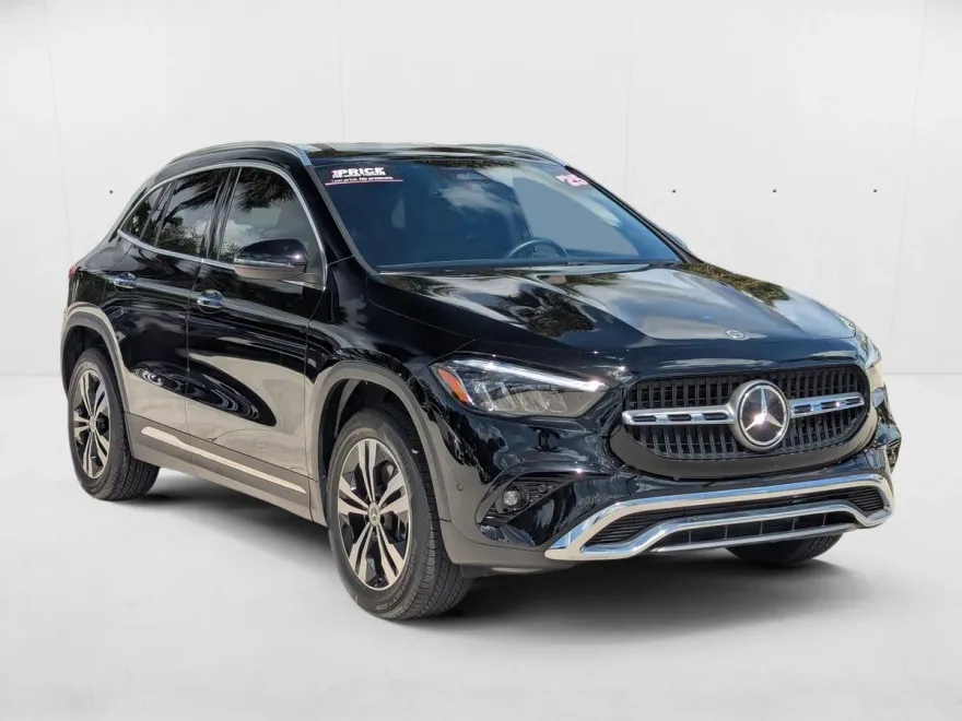 2025 Mercedes Benz GLA 250 photo 1