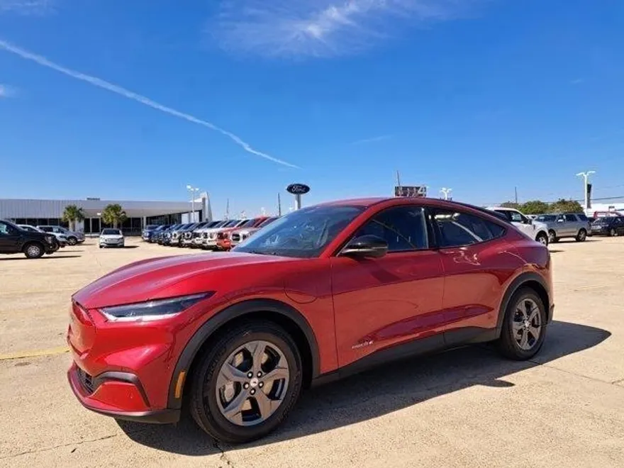 2023 Ford Mustang Mach-E Select photo 1