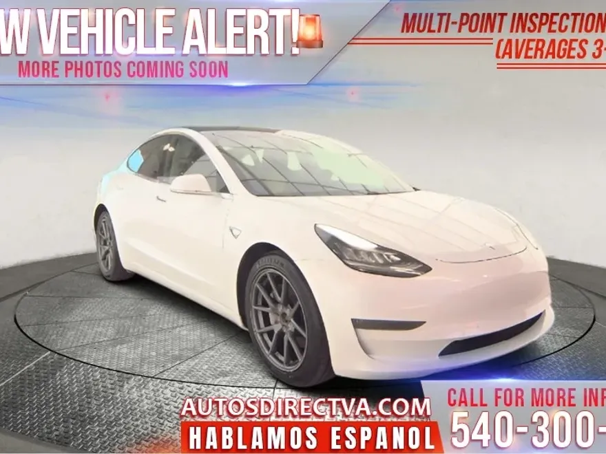 2018 Tesla Model 3 photo 1