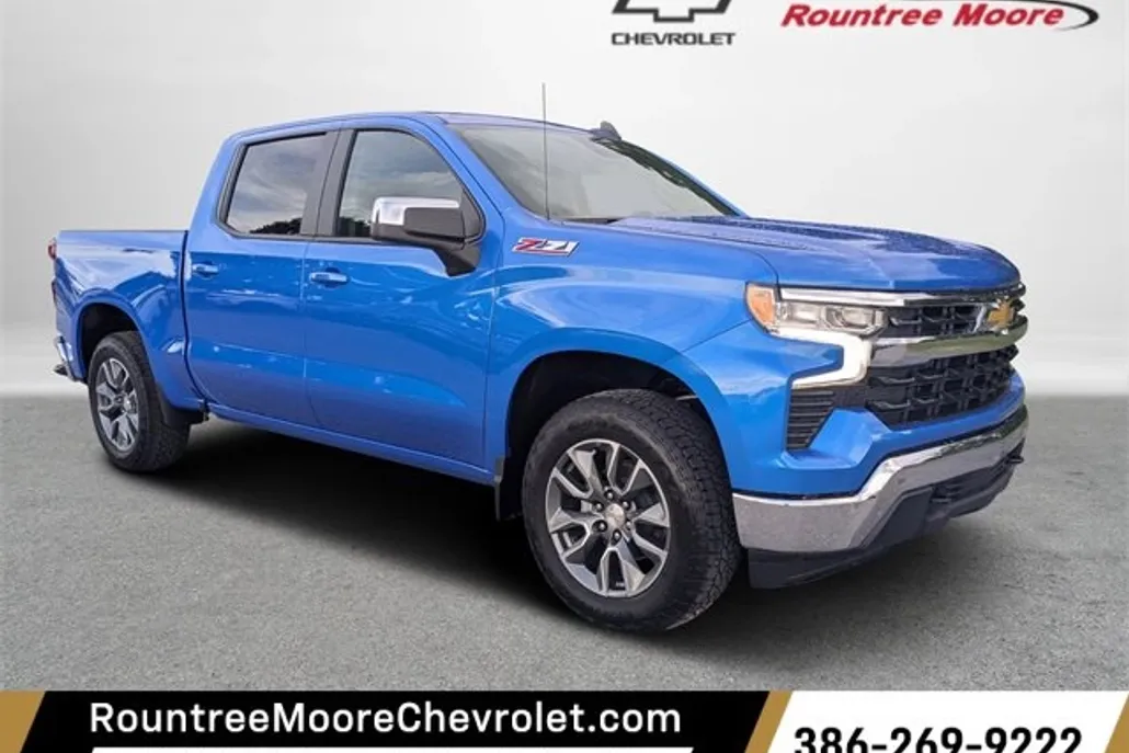 2026 Chevrolet Silverado 1500 LT photo 1