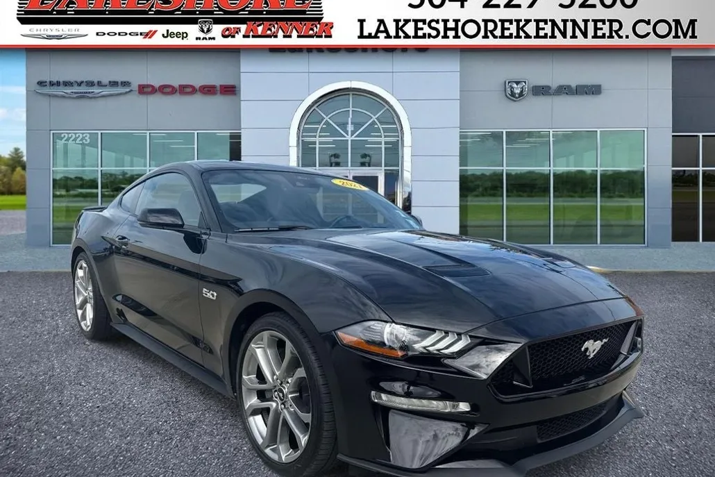 2021 Ford Mustang GT Premium photo 1