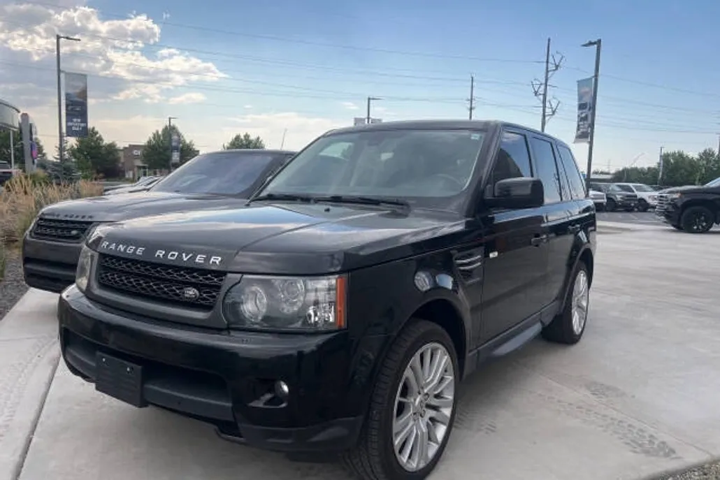 2011 Land Rover Range Rover Sport HSE photo 1