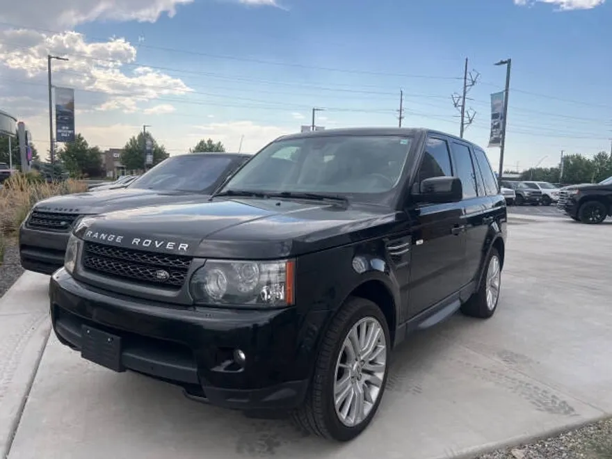 2011 Land Rover Range Rover Sport HSE photo 1