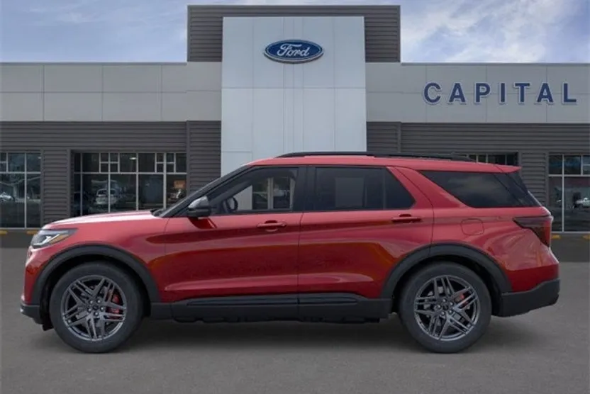 2025 Ford Explorer ST photo 1