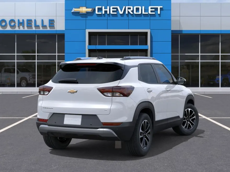 2026 Chevrolet Trailblazer LT photo 1