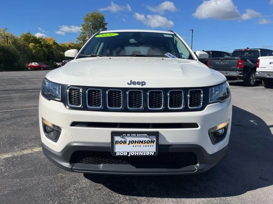 2021 Jeep Compass Latitude photo 1