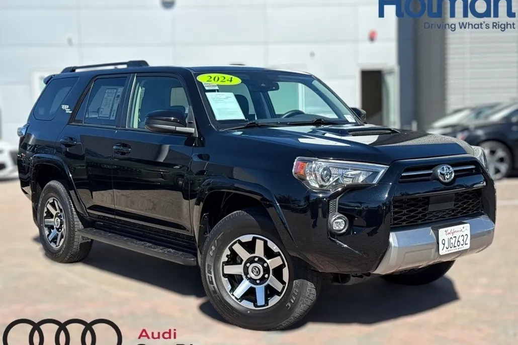 2024 Toyota 4Runner TRD Off-Road 4WD photo 1