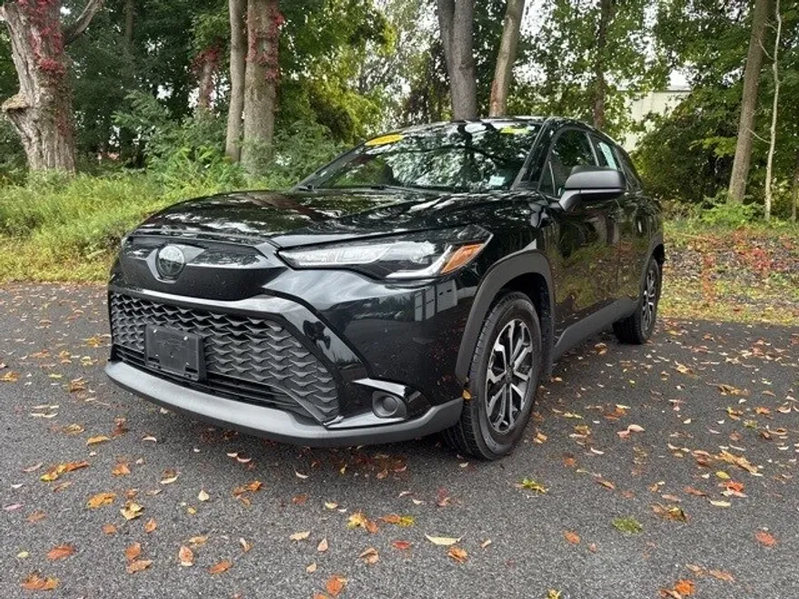 2023 Toyota Corolla Hybrid photo 1