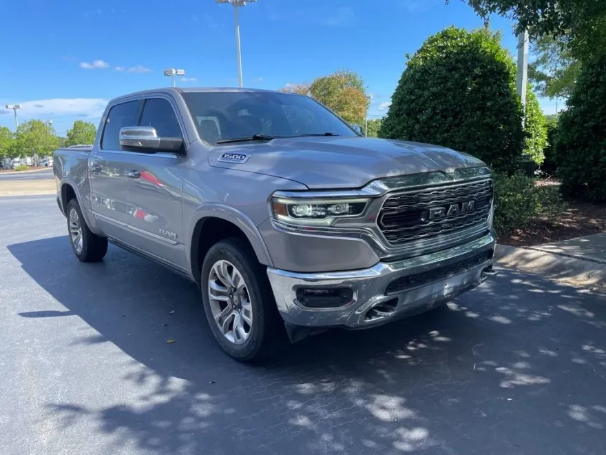 2022 Ram 1500 Limited photo 1