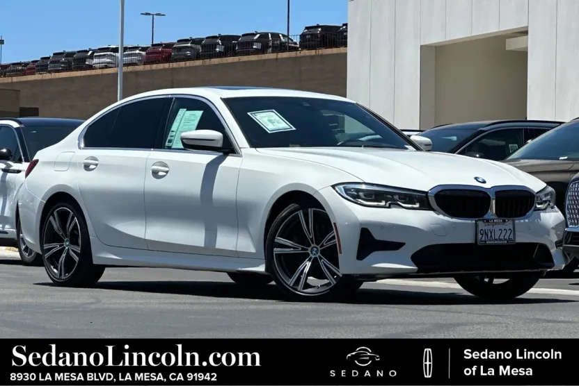 2022 Bmw 330i photo 1