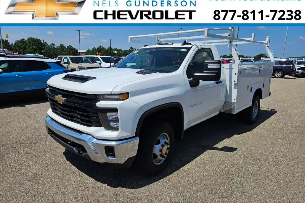 2024 Chevrolet Silverado 3500HD Work Truck photo 1