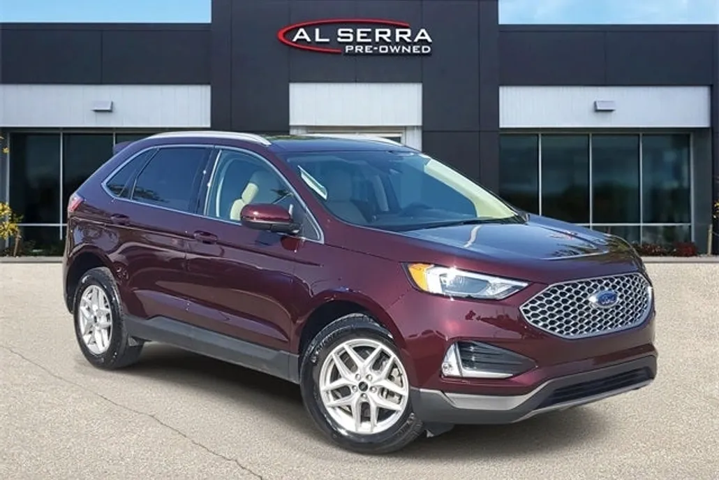 2024 Ford Edge SEL photo 1