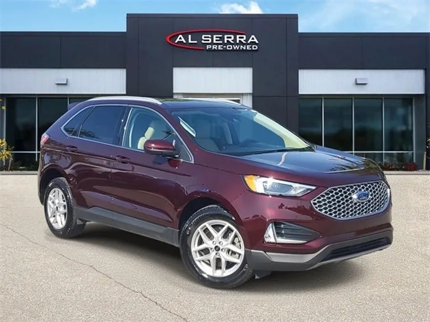 2024 Ford Edge SEL photo 1