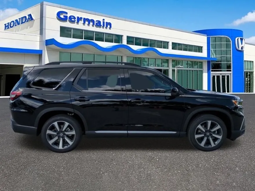 2025 Honda Pilot Elite photo 1
